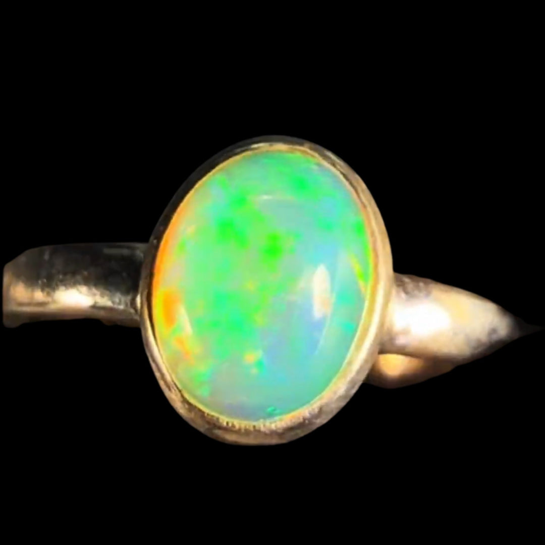 Natural Ethiopian Welo Opal Ring – Neon Green & Electric Blue Fire | Vibrant Crystal Opal Ring